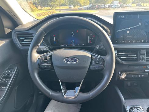 Used 2024 Ford Escape Active w/ Tech Pack #1 AWD/4WD image 13