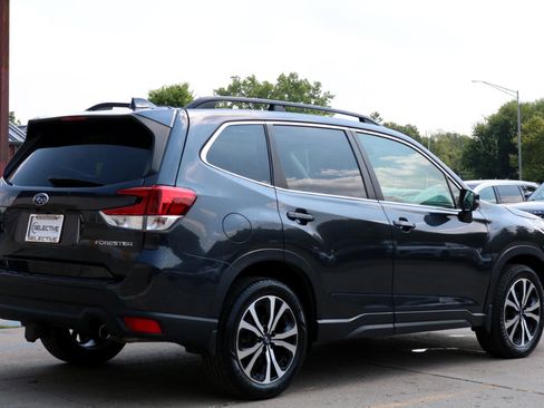 Used 2019 Subaru Forester Limited image 8