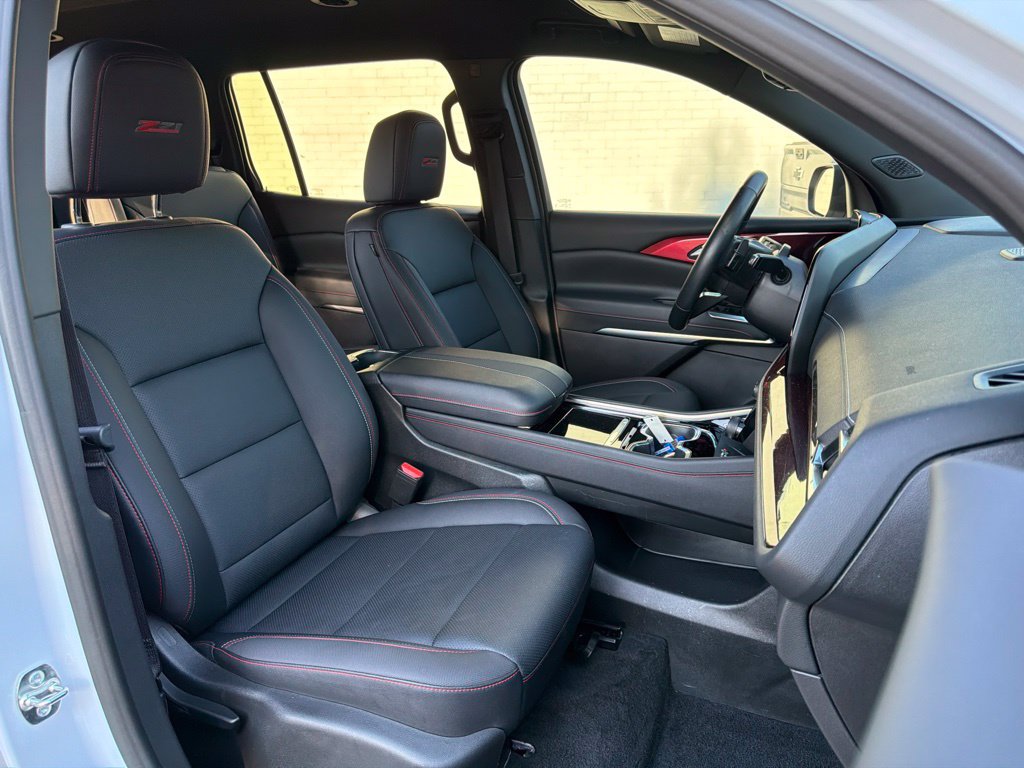 Used 2026 Chevrolet Traverse Z71 w/ Enhanced Driving Package AWD/4WD image 15