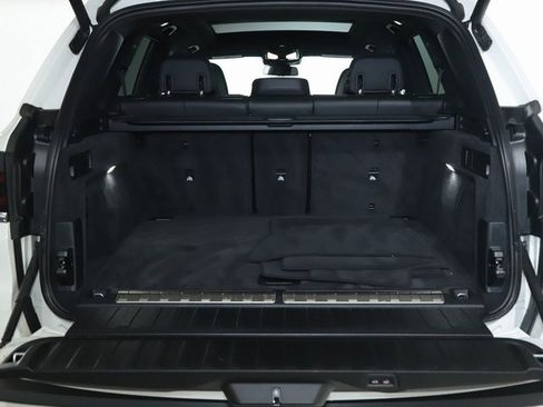 Used 2025 BMW X5 xDrive50e image 35
