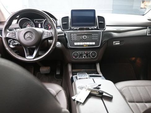 Used 2018 Mercedes-Benz GLE 350 image 9