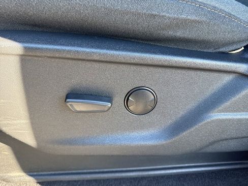 Used 2023 Ford F150 XLT image 43