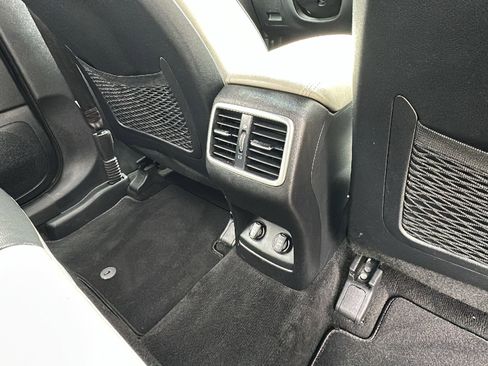 Used 2019 Kia Sportage EX w/ EX Sport Appearance Package AWD/4WD image 25