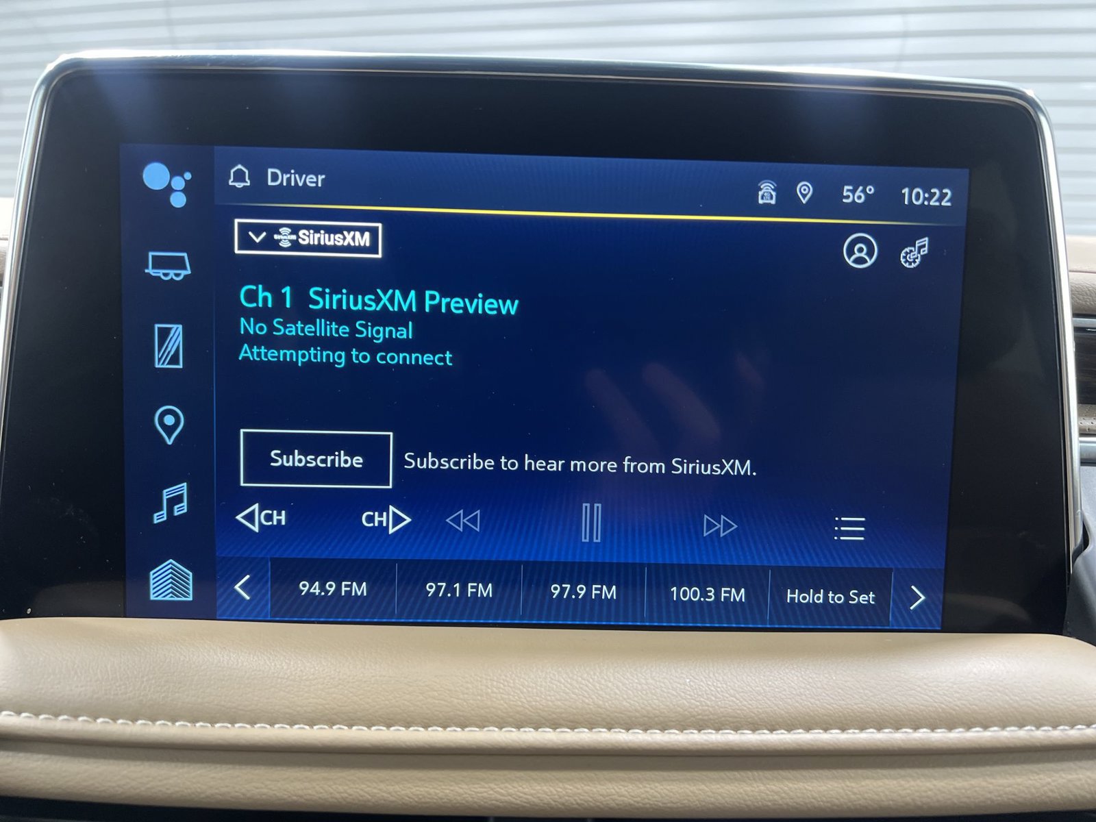 Used 2024 Chevrolet Suburban Premier AWD/4WD image 16