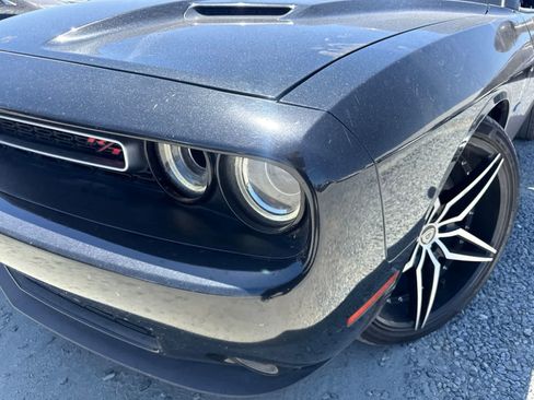 Used 2015 Dodge Challenger R/T Plus RWD image 9