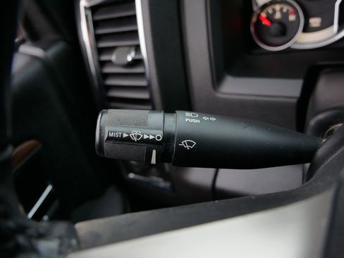 Used 2017 RAM 1500 Laramie w/ Convenience Group image 26