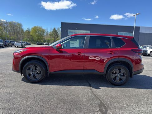 New 2026 Nissan Rogue SV AWD/4WD image 6