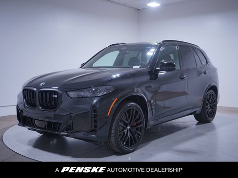 Used 2026 BMW X5 M60i w/ Parking Assistance Package AWD/4WD image 1