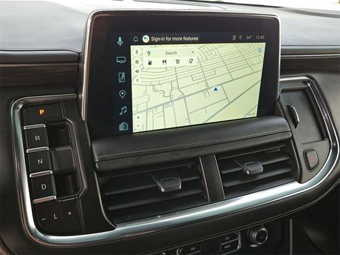 Used 2024 Chevrolet Tahoe LT image 17