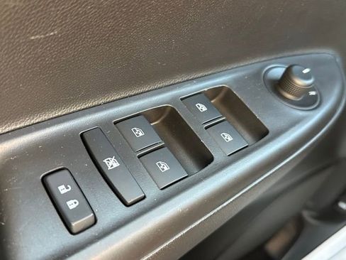 Used 2017 Chevrolet Spark LT FWD image 19
