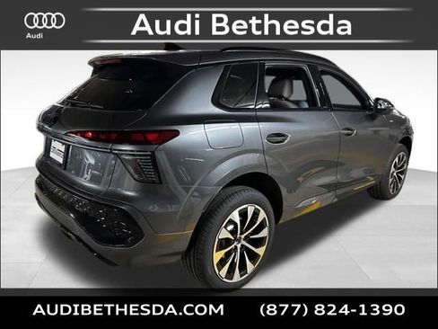 New 2026 Audi Q3 quattro 2.0T AWD/4WD image 7