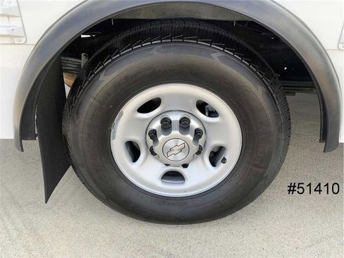 Used 2015 Chevrolet Express 3500 w/ School Bus Package image 20