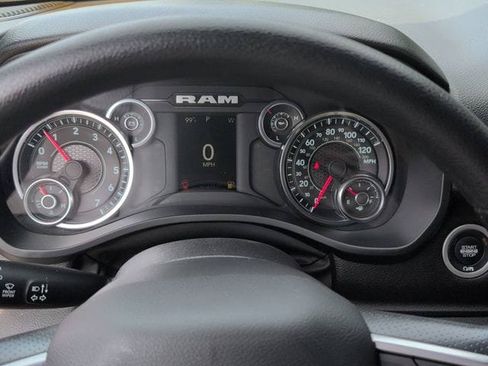 Certified 2025 RAM 1500 Tradesman AWD/4WD image 11