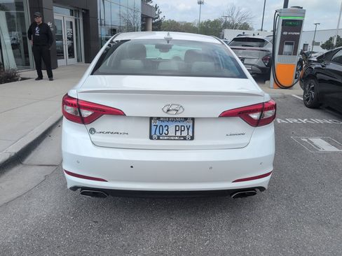 Used 2017 Hyundai Sonata Limited w/ Ultimate Package 04 image 6