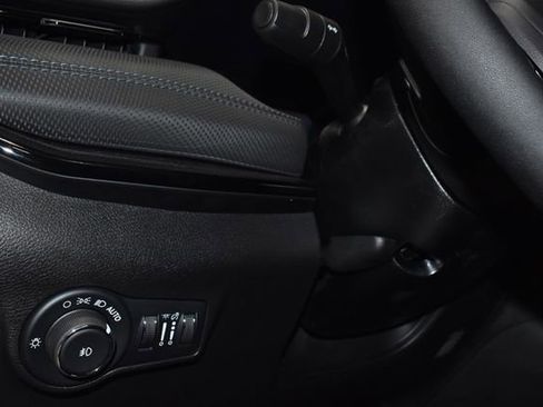 New 2026 Jeep Compass Limited image 23