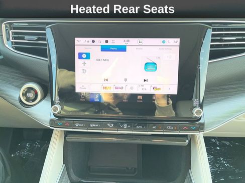 Used 2024 Jeep Wagoneer Series III w/ Premium Group I image 27