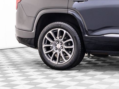 Used 2023 GMC Acadia Denali w/ Denali Ultimate Package AWD/4WD image 38