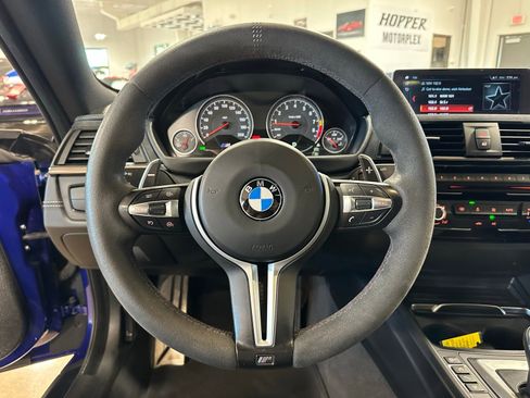 Used 2020 BMW M4 CS w/ Executive Package image 20