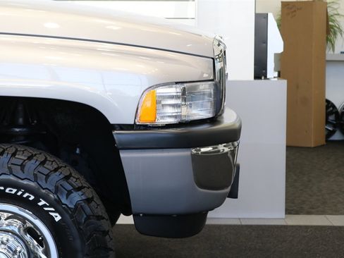 Used 1998 Dodge Ram 2500 Truck 4x4 Quad Cab image 47