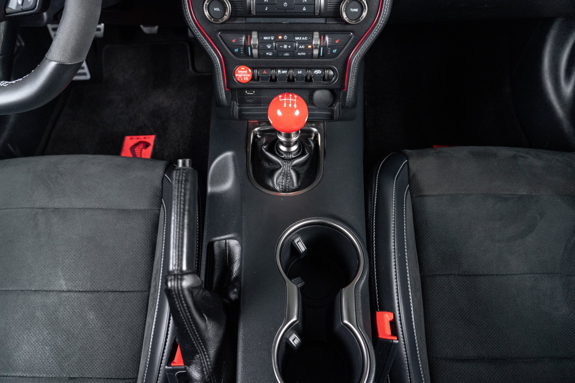 Used 2016 Ford Mustang Shelby GT350 w/ Technology Package RWD image 65