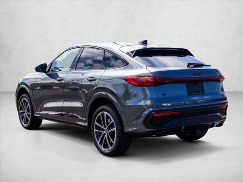New 2026 Audi Q5 Premium Plus image 7