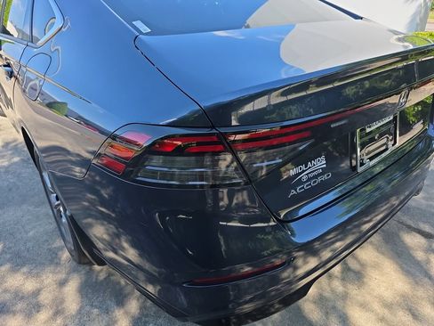 Used 2024 Honda Accord EX-L image 7