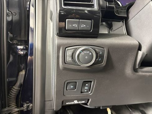 Used 2021 Ford F250 Lariat w/ Lariat Ultimate Package image 13