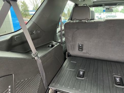 Used 2024 Chevrolet Tahoe Z71 w/ Z71 Off-Road Package image 71