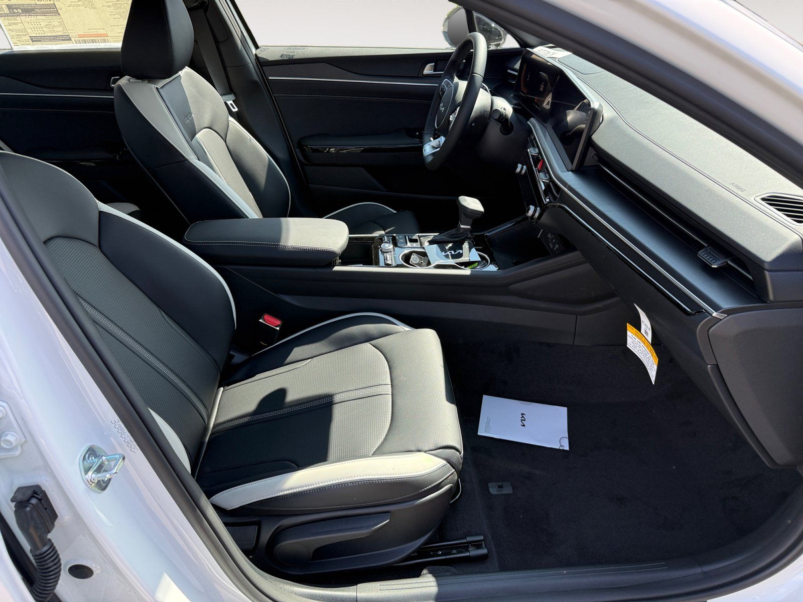 New 2026 Kia K5 GT-Line w/ GT-Line Premium Package FWD image 19