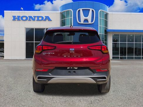 Used 2024 Buick Encore GX Preferred w/ Comfort Package AWD/4WD image 4