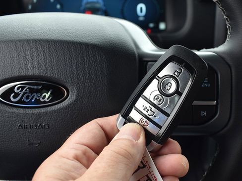 New 2025 Ford F150 XLT w/ Equipment Group 302A MID image 11