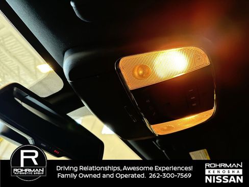 Used 2015 Jeep Grand Cherokee Limited image 10