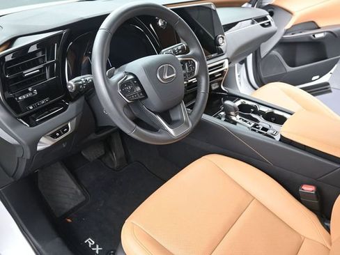 Used 2025 Lexus RX 350 FWD w/ Technology Package image 14