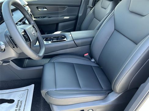 New 2025 Nissan Murano SV image 28