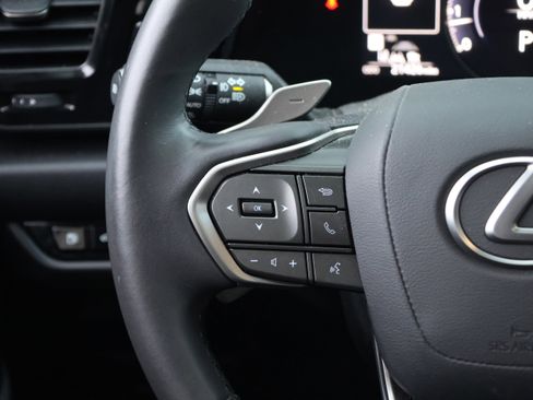 Used 2022 Lexus NX 250 FWD image 19