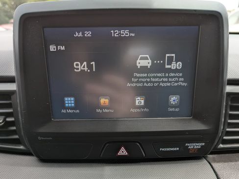 Used 2019 Hyundai Veloster 2.0 FWD image 15