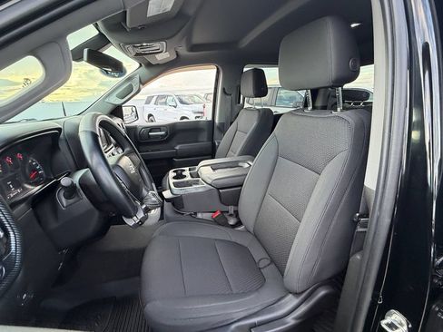Used 2021 Chevrolet Silverado 1500 Custom Trail Boss AWD/4WD image 10