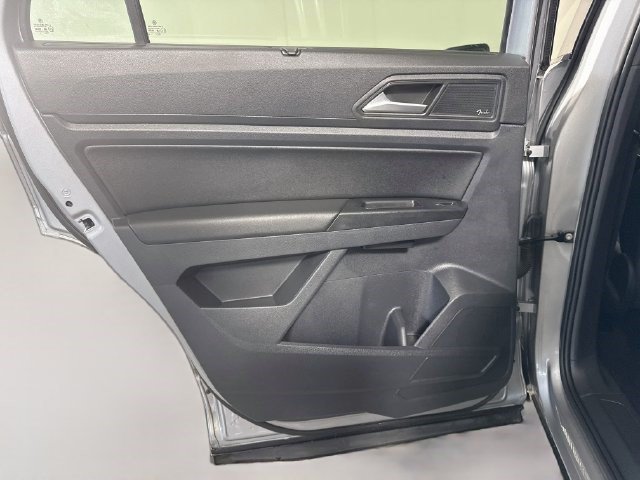 Used 2020 Volkswagen Atlas Cross Sport SEL Premium AWD/4WD image 25