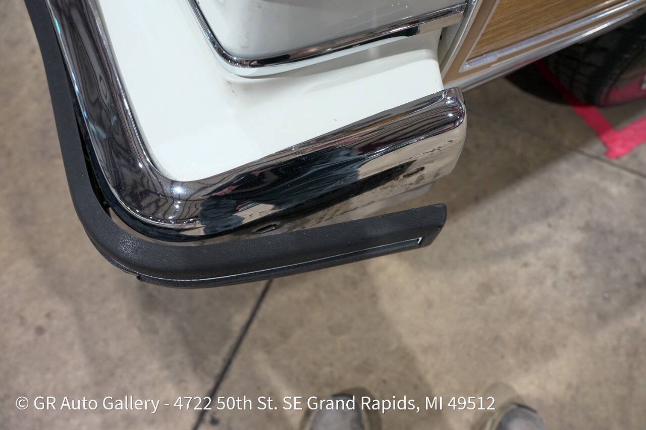Used 1988 Buick Le Sabre Estate RWD image 36