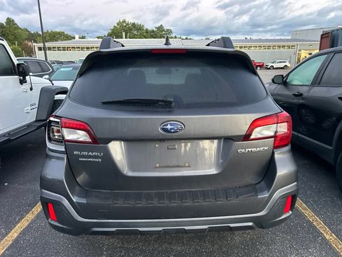 Used 2018 Subaru Outback 2.5i Premium w/ Popular Package #1 AWD/4WD image 6