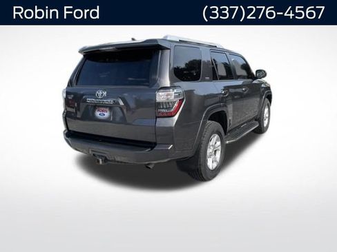 Used 2017 Toyota 4Runner SR5 RWD image 5