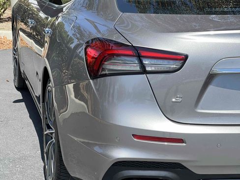 Used 2021 Maserati Ghibli S GranSport RWD image 68
