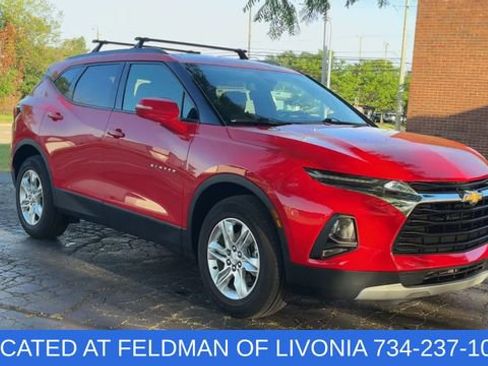 Used 2021 Chevrolet Blazer LT AWD/4WD image 2