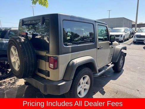 Used 2018 Jeep Wrangler Sport AWD/4WD image 4