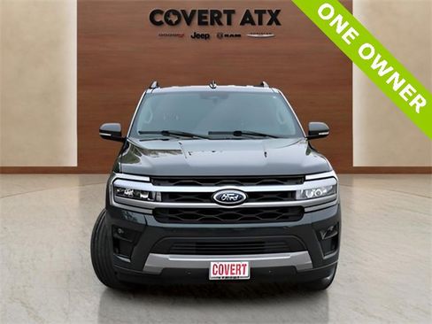 Used 2023 Ford Expedition XLT image 8