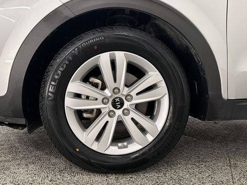 Used 2019 Kia Sportage LX FWD image 13