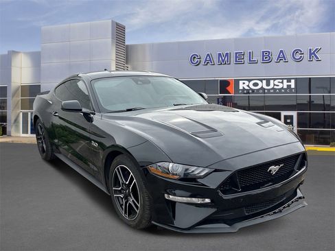 Used 2022 Ford Mustang GT Premium image 3