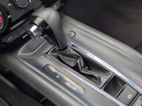Used 2021 Honda HR-V Sport image 14