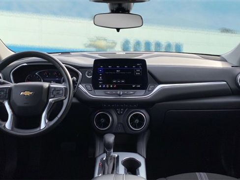 Used 2023 Chevrolet Blazer LT w/ Driver Confidence Package image 15