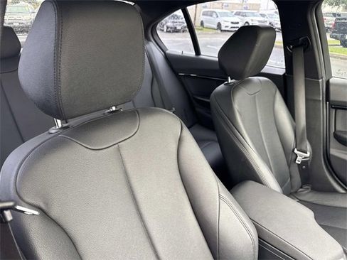 Used 2017 BMW 330i Sedan image 35